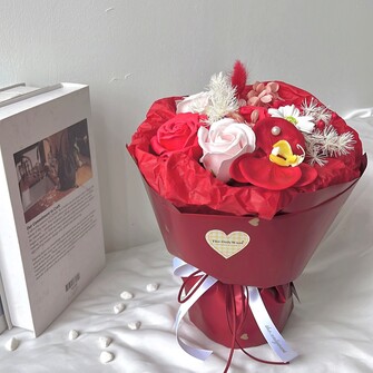 Red theme soap flower mix blooms 