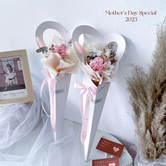 Unconditional Love - MomSpecial 2023