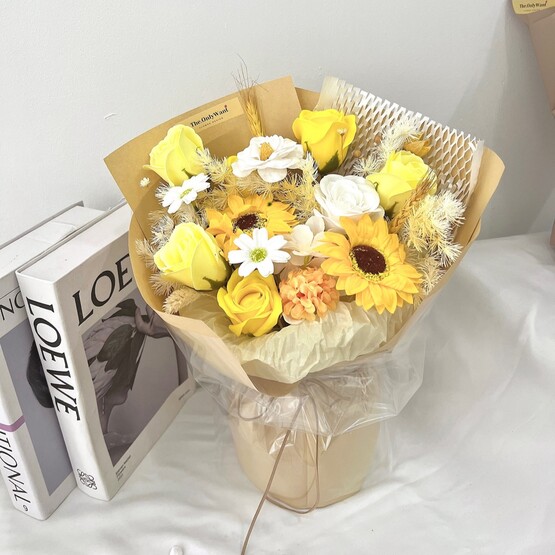 Graduation soap flower mix blooms