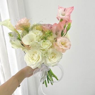 Calla lily Bridal hand bouquet