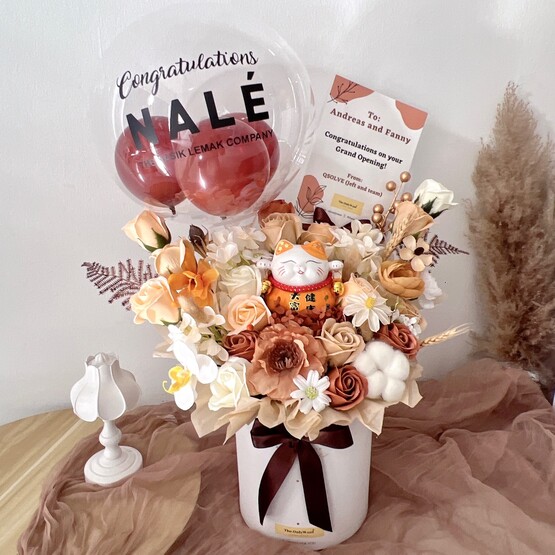 Vintage balloon opening box