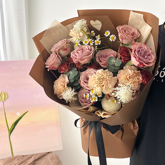 Grand cappuccino mix blooms