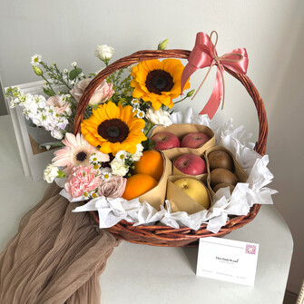Fruit and flower basket 02