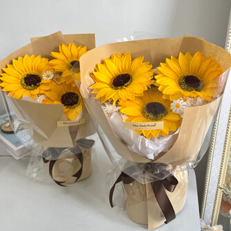 Soap sunflower w chamomile 