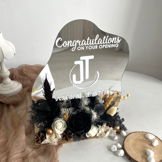 Opening table mirror - Black white theme