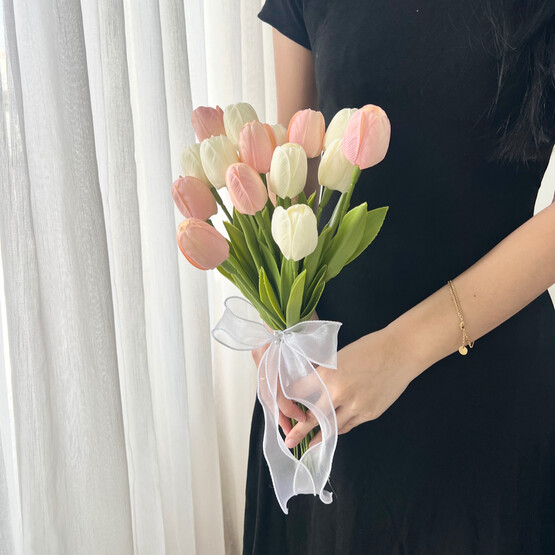 Tulips Bridal Rom Soap bouquet