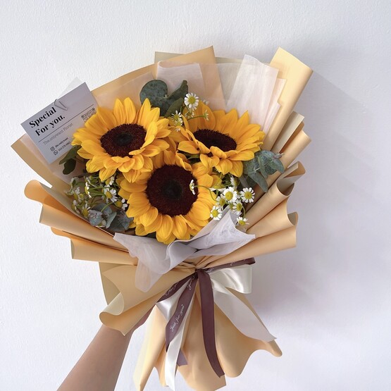 Promotion celebration bouquet