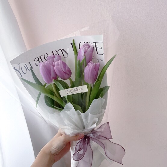 S size purple tulip bouquet